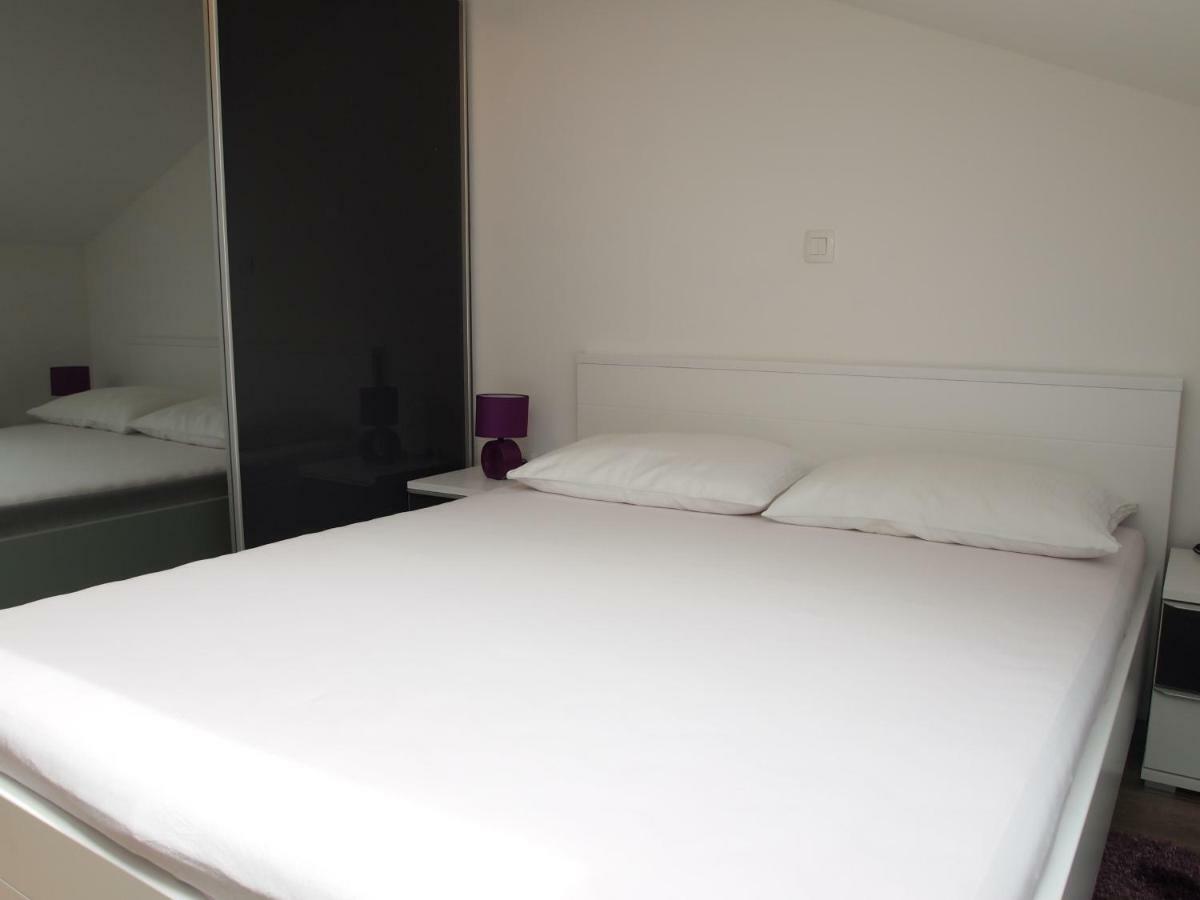 Panoramic View Apartments Crikvenica Ev Station Available Exteriör bild